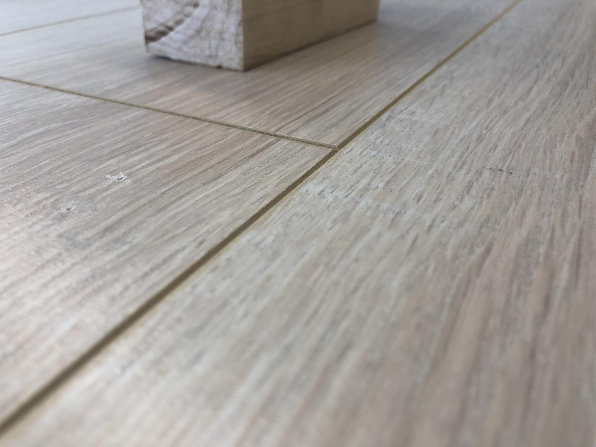 Ламинат "SunFloor" 8/32 4V Дуб Самоа 33 (1380*193*8 мм) — купить в Набережных Челнах