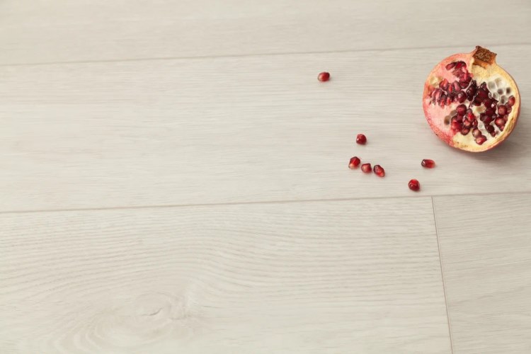 Плитка ПВХ "Bonkeel" Line 101 (1220*183*4 мм) — купить в Набережных Челнах