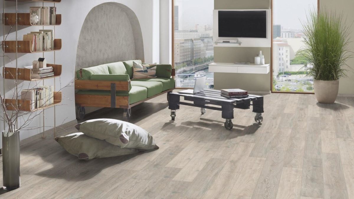 Ламинат "Kronospan" Super Natural Classic Дуб Колорадо 5543 (1285*192*8 мм) — купить в Набережных Челнах