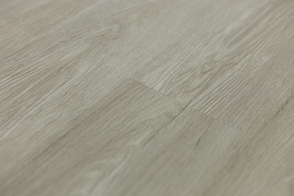 Замковая ПВХ плитка "Art Tile" Дуб Британь (920*150*4 мм) — купить в Набережных Челнах