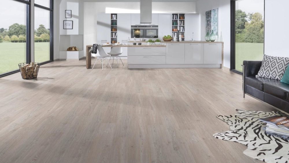 Ламинат Дуб Белый Масляный 33 класс "Krono original" Forte Classic 5552 oak (1285*192*8 мм) — купить в Набережных Челнах