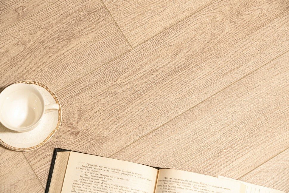 Виниловый ламинат "Bonkeel" Style Дуб Гарднер (1200*125*4 мм) — купить в Набережных Челнах