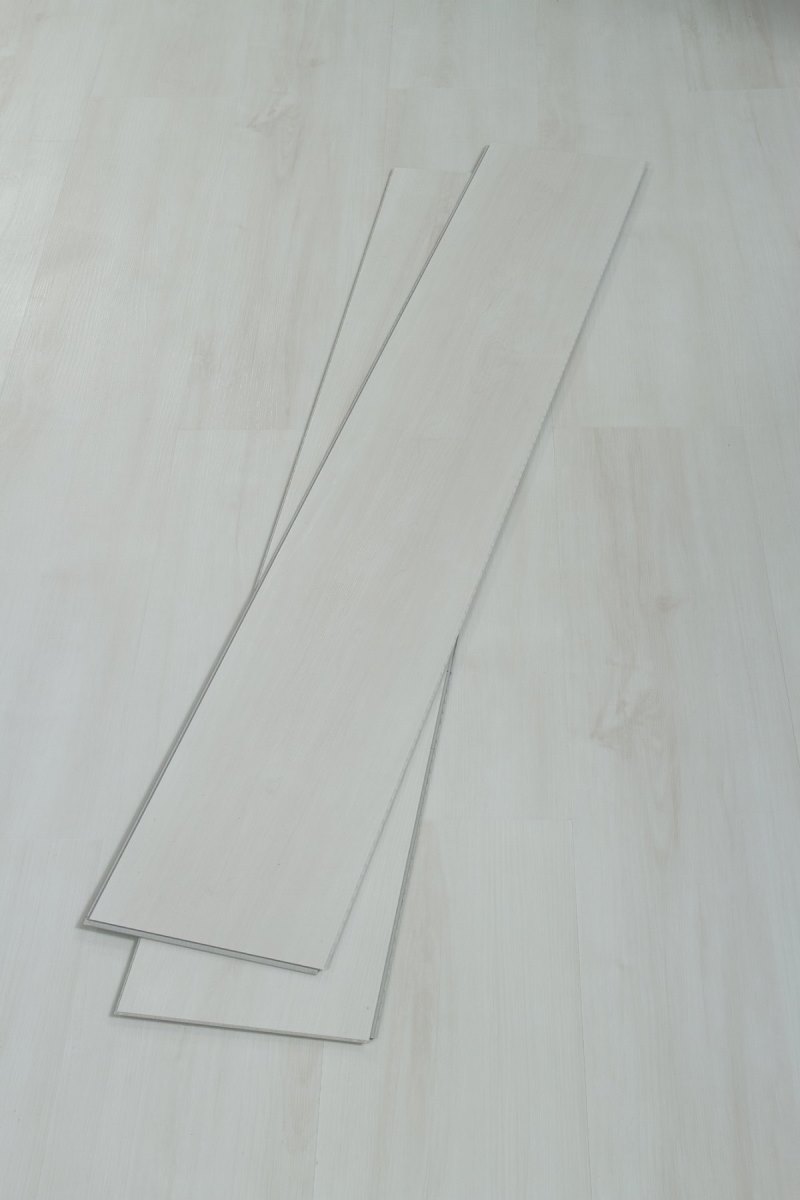 SPC ламинат "OneFloor" ЕСО 8055 (1220*184*4 мм) — купить в Набережных Челнах