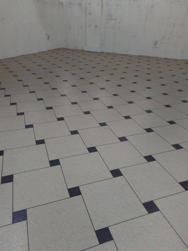 Добавь на пол. Пол наливной 3д самовыравнивающийся. Полимакс наливной пол. Эполаст эпоксидный наливной пол. Пол наливной 3д самовыравнивающийся.