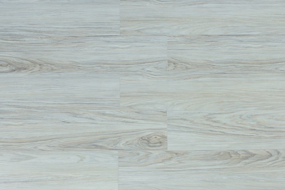 Замковая ПВХ плитка "Art Tile" Клён Жемчужный (1220*152*5 мм) — купить в Набережных Челнах