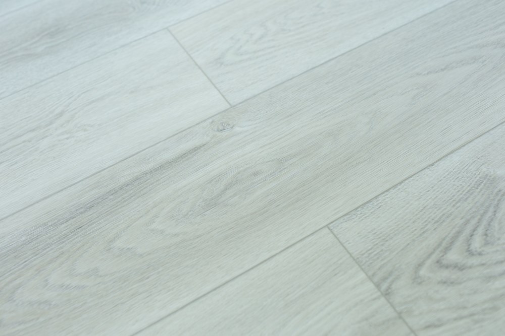 Замковая ПВХ плитка "Art Tile" Дуб Ланкастер (1200*183*6 мм) — купить в Набережных Челнах