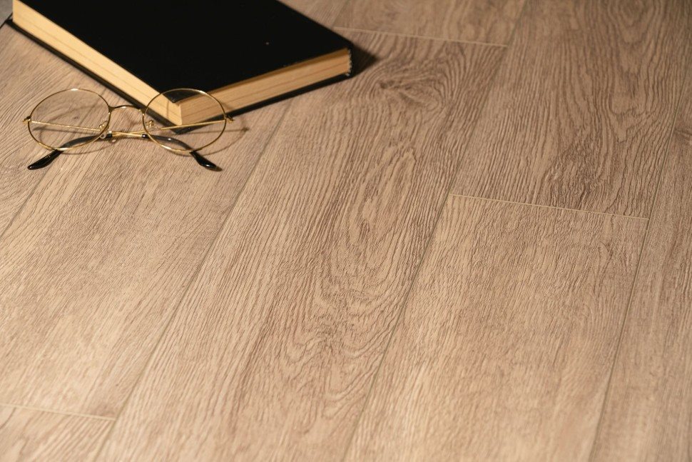 Виниловый ламинат "Bonkeel" Style Дуб Гарднер (1200*125*4 мм) — купить в Набережных Челнах