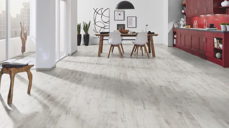 Ламинат "Kronospan" Variostep Classic Wonderland Oak K278 (1285*192*8 мм) — купить в Набережных Челнах