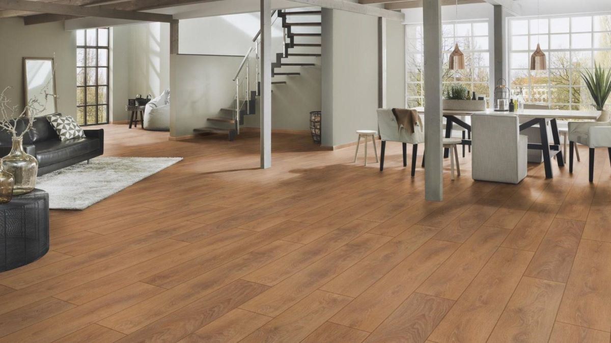 Ламинат "Kronospan" Super Natural Classic Дуб Харлех 8573 (1285*192*8 мм) — купить в Набережных Челнах